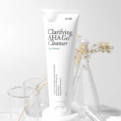 Clarifying AHA Gel Cleanser (Expiring 20/7/2026)